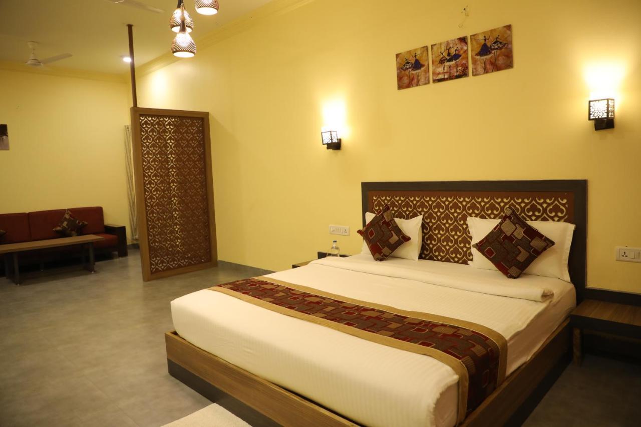Jaidev Farms And Resort Chhindwāra Dış mekan fotoğraf