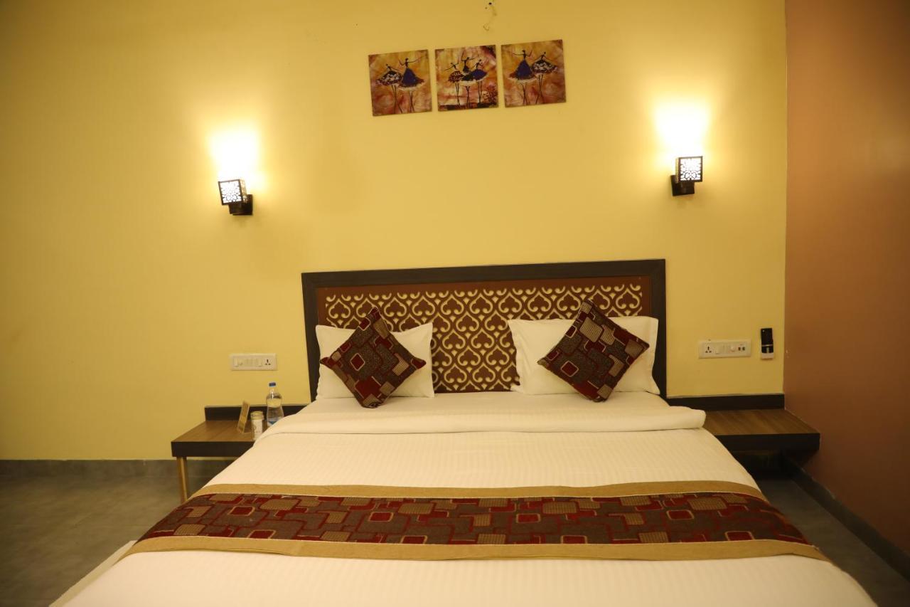 Jaidev Farms And Resort Chhindwāra Dış mekan fotoğraf